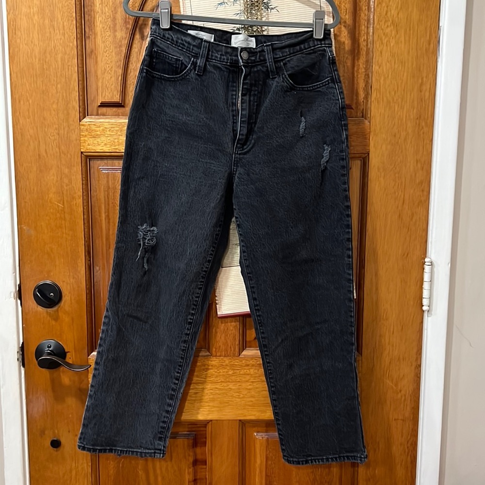 Euc Universal Thread Distressed Black Vintage Str… - image 1